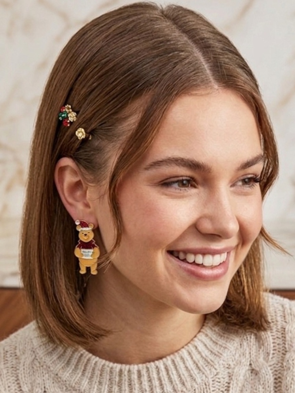 Disney Baublebar Winnie The Pooh Earrings Christmas Holiday Dangle Rhinestone